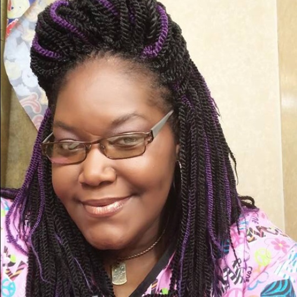 Meet your Posher, Kimberly